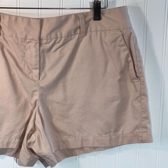 Loft 4" Chino Shorts Women’s 10 Pink Cotton Mid Rise Flat Front Slant Pocket - Picture 3 of 6